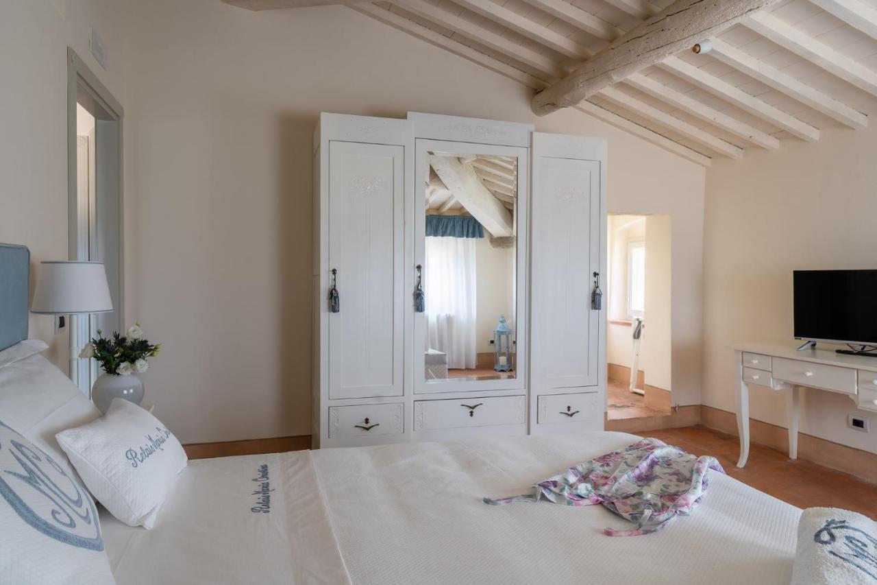 Relais Maria Cristina Bed & Breakfast Chianni Ngoại thất bức ảnh